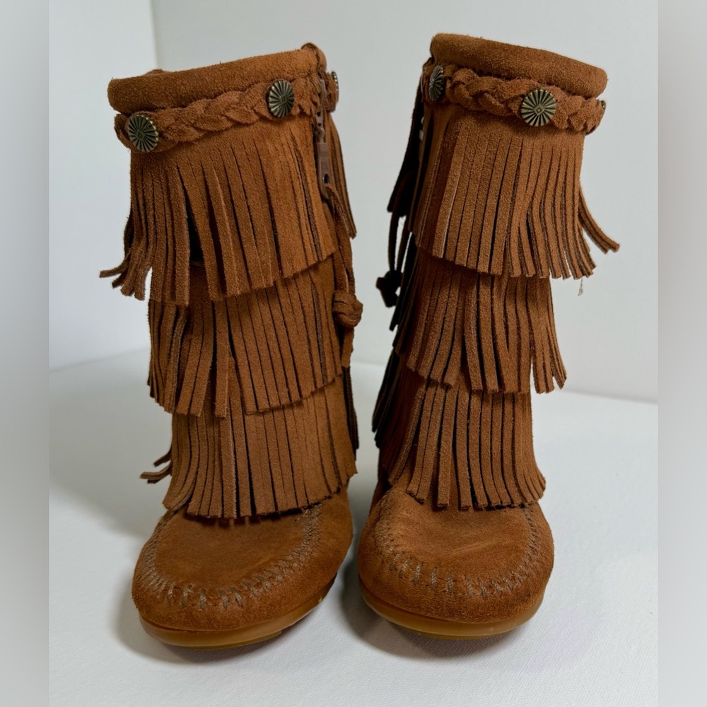 Minnetonka Girls Triple Fringe Suede Side Zip Soled Moccasin Boots Size 11